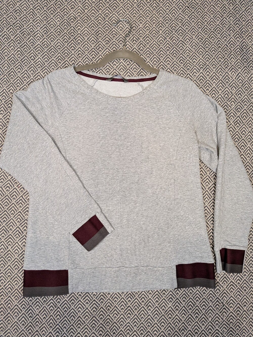 The North Face Light Gray Crewneck Sweater with Burgundy Trim - Large
